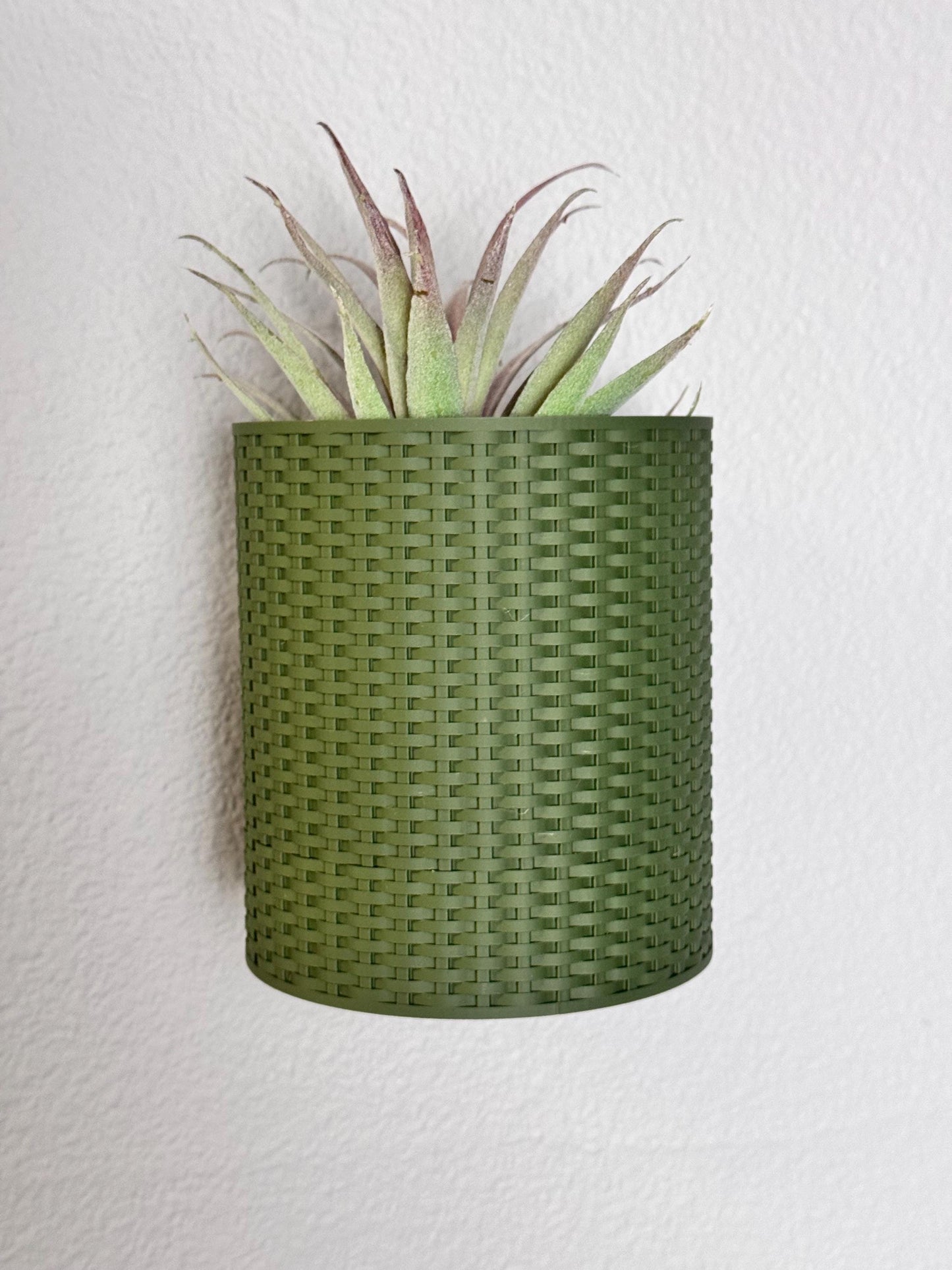 Wall Planter for Indoor Gardening - Chic Housewarming Gift & Stylish Plant Holder, Basket Weave patterns.